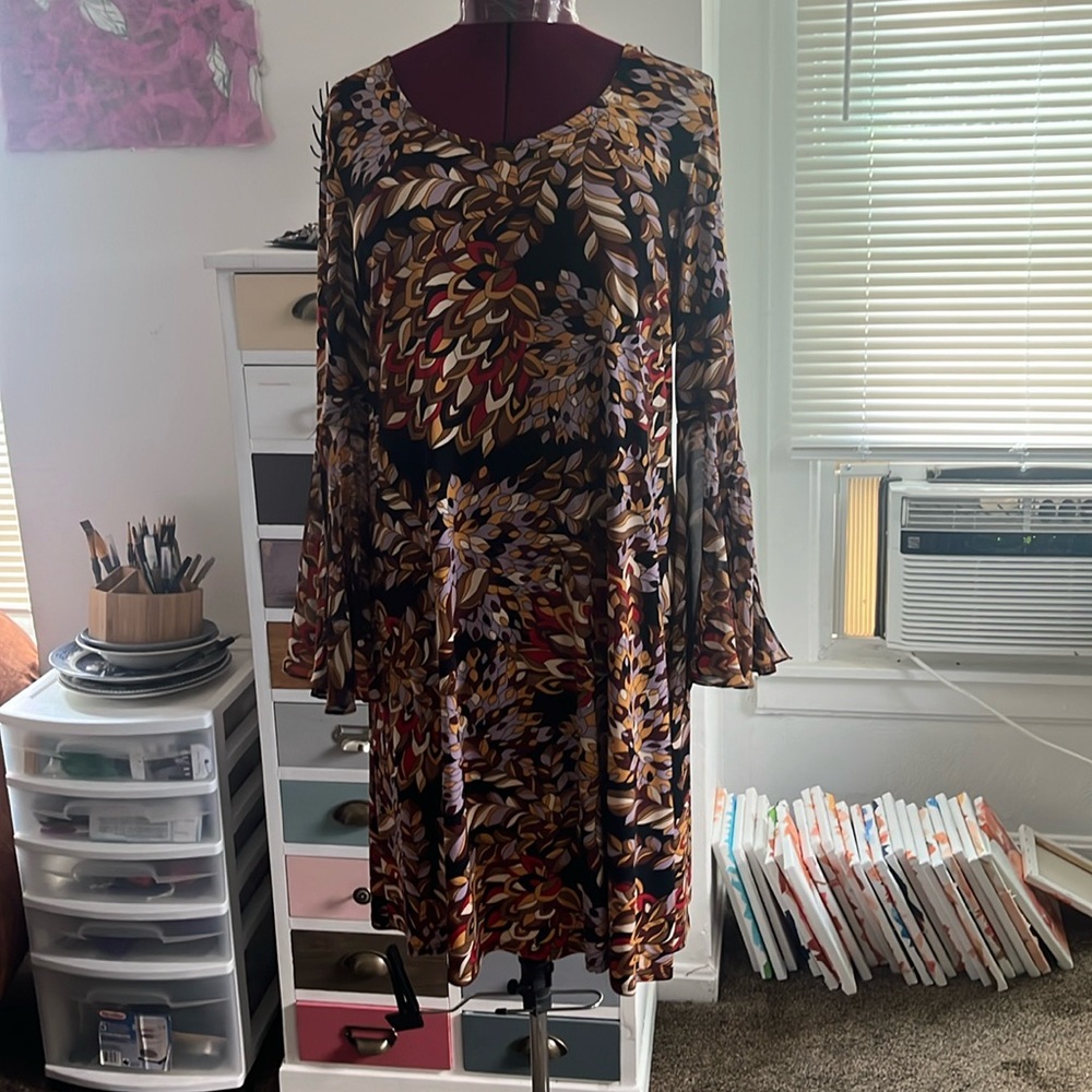 graphic, colorful, bell sleeve, dress, retro, line drawing, tunic, sale, artsy